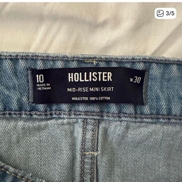 Hollister Women's Denim Skirt - Picture 4 of 6